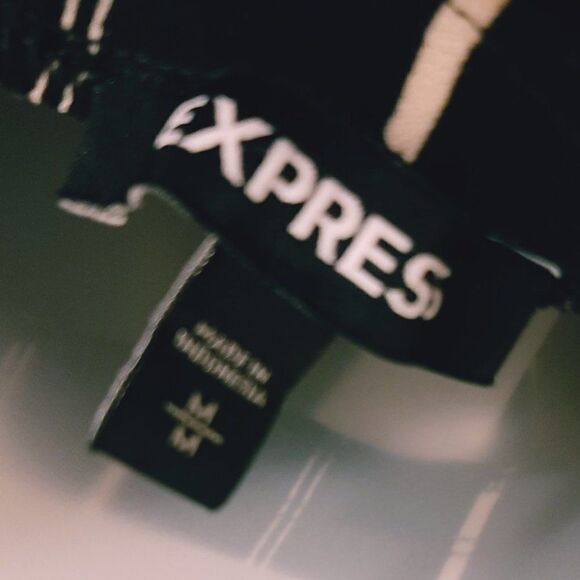 Express Hi-Low Black and White Striped Ski… - Picture 3 of 4